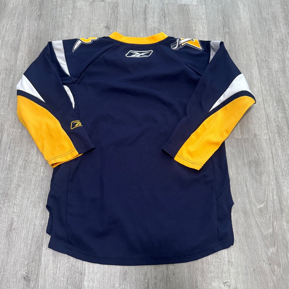 Reebok NHL Buffalo Sabres Youth L/XL Hockey Jersey Navy Blue Buffaslug CCM - Picture 4 of 4